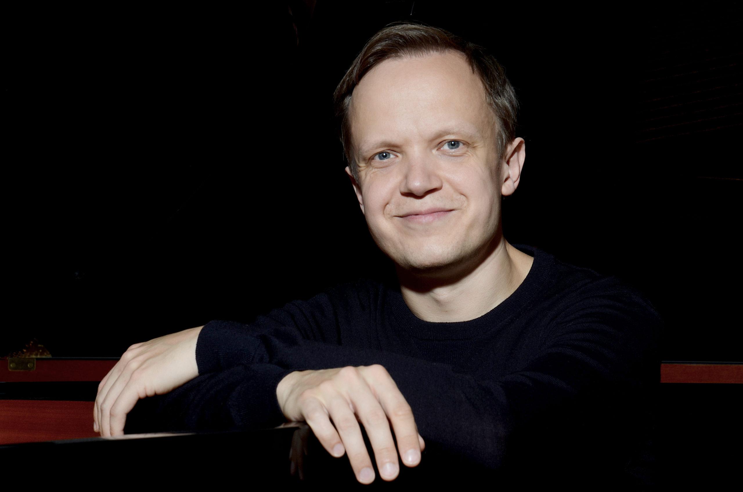 Antti Siirala, pianosolisti